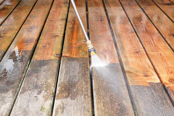 Reliable Colchester, IL Pressure washing Solutions